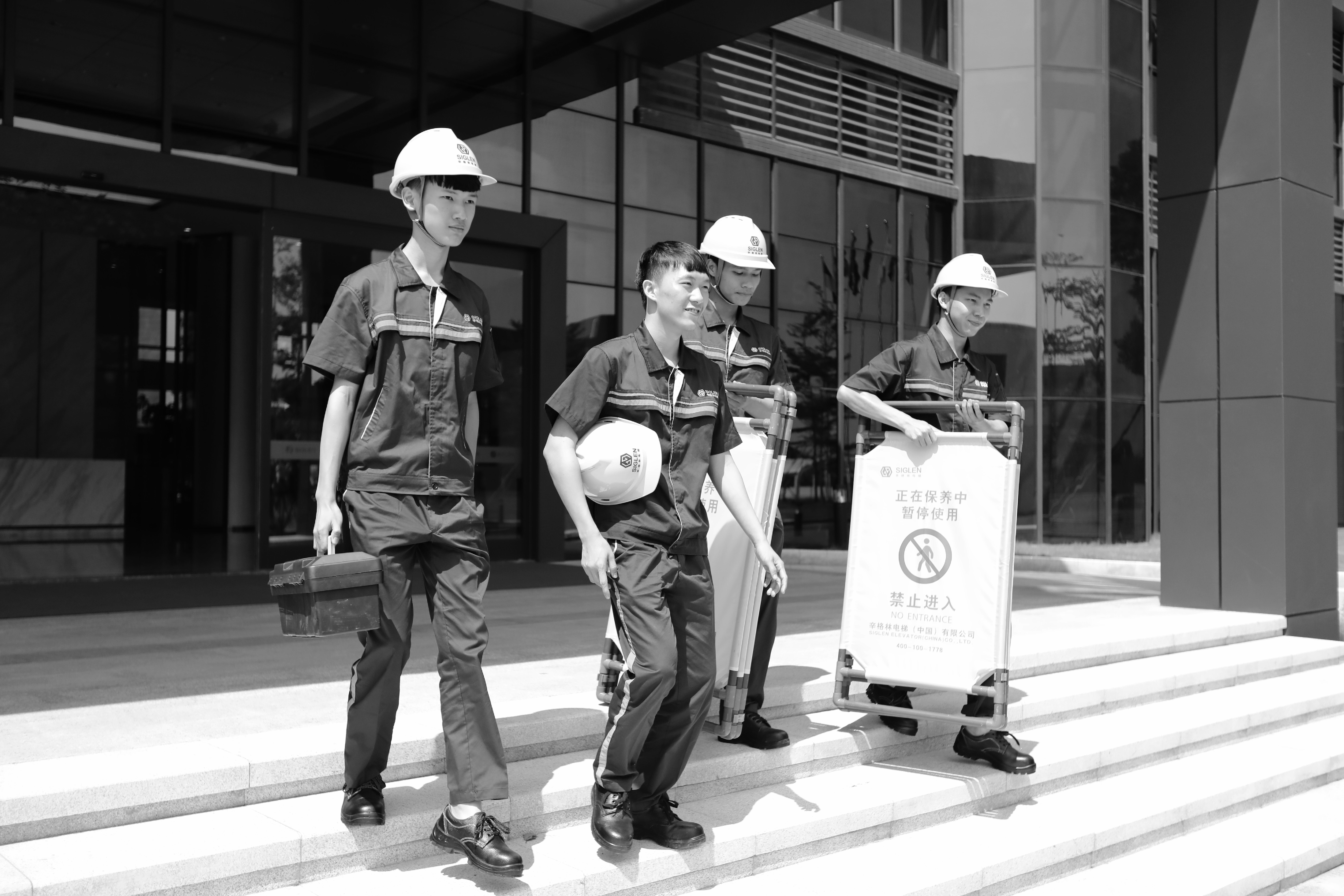 电梯维保服务摩登7有哪些？