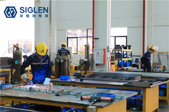 摩登7教您：如何选择广东别墅电梯品牌及广东别墅摩登7注册?