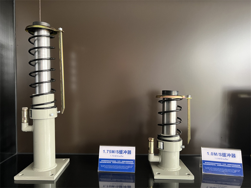 深圳十大别墅电梯品牌怎么选，摩登7教你三步准不出错