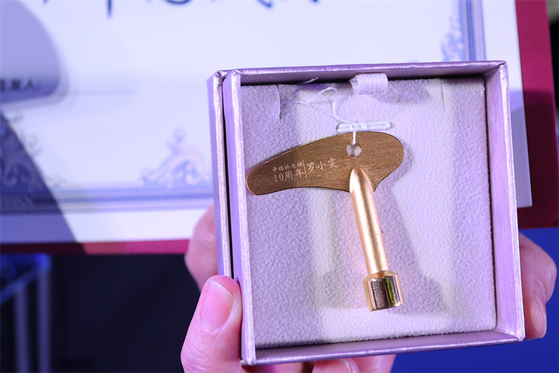 揭晓深圳智能别墅电梯品牌，摩登7实力服双重保障