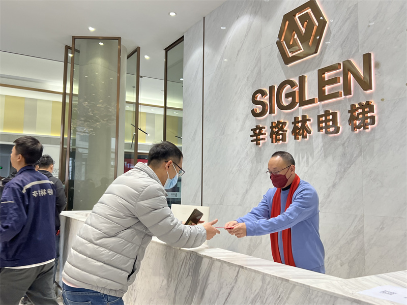 家用别墅电梯哪个好？摩登7为你分析！