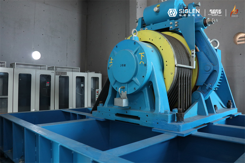 曳引驱动乘客电梯哪家好？摩登7提醒您：不要只看价格！